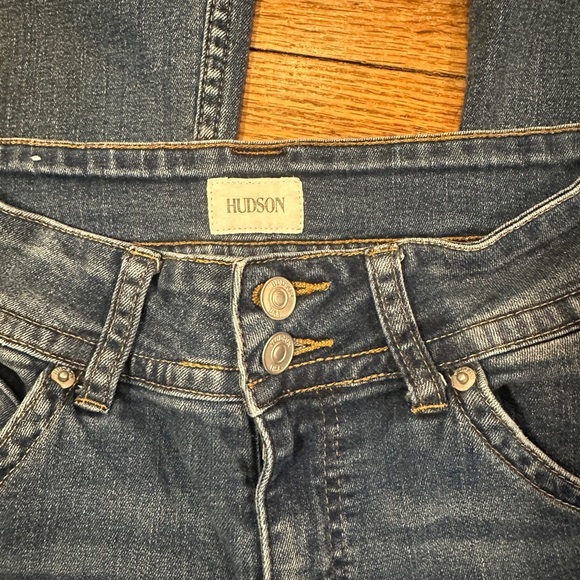 Hudson signature mid rise bootcut jeans, 8 3/4 rise, natural edge 33”, size 27 - Picture 3 of 7